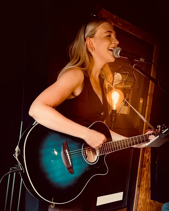Emily Victoria performing at Nashville Days country music festival Leicestershire